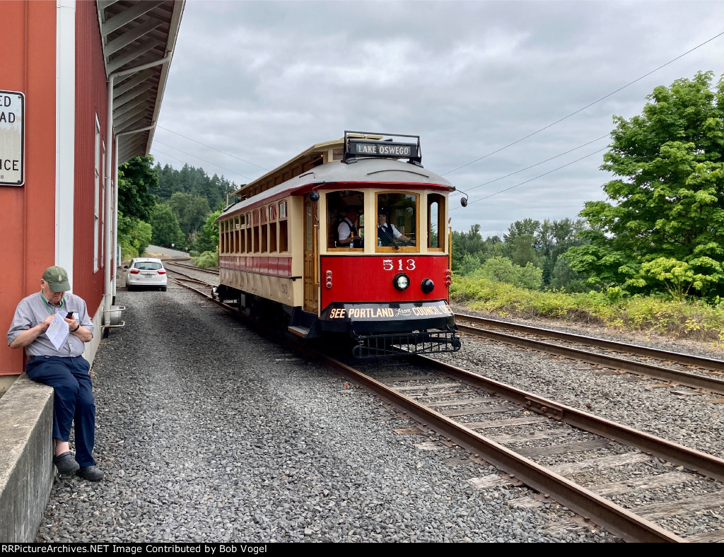 Willamette Shore Trolley 513